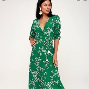 Faithful the brand - Anne Marie Green Floral Print Wrap Midi Dress